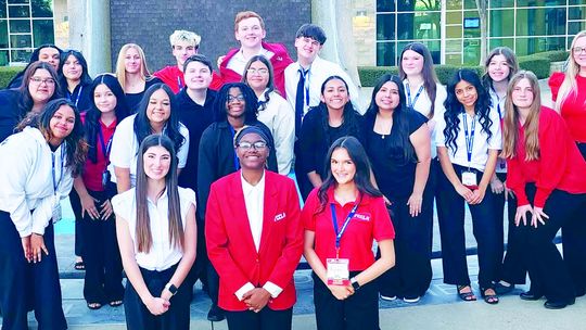 Fairfield FCCLA Brings Home 24 Medals; Eight Students Advance to State