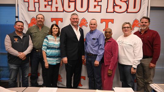 TISD Honors School Board