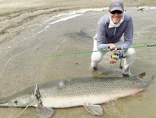 Big fish hunter finds records on Texas waters