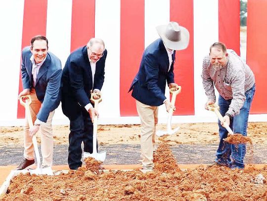 CyrusOne Breaks Ground in Freestone County