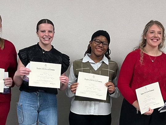 DAR Good Citizens for 2025