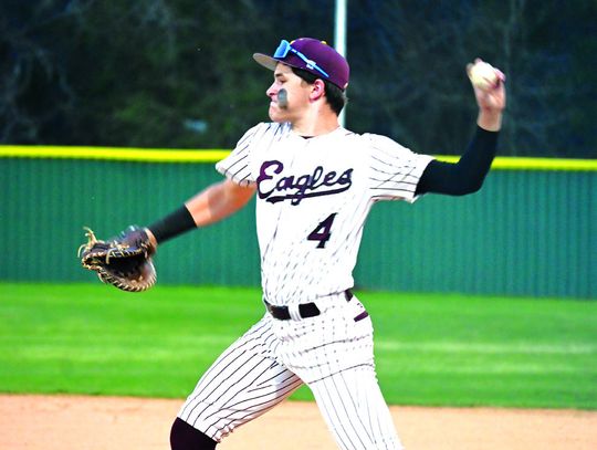Connor Colvert makes a play at first base for the Eagles. Photo by Mitchell Pate/Fairfield Recorder
