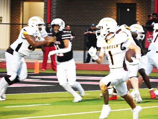 Eagles Shut Out Blackcats 66-0