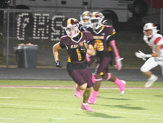 Eagles Shut Out Huntington 52-0