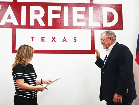 Fairfield Mayor, Council Members Sworn In