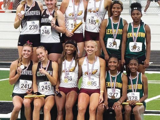 Four Lady Eagles heading to state track