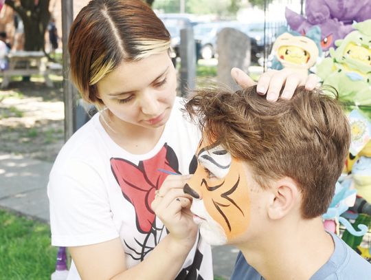 Fuzzy Peach Festival