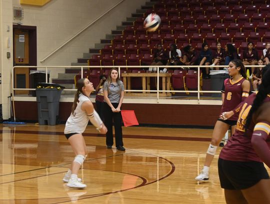 Lady Eagles Go 2-0 on the Week