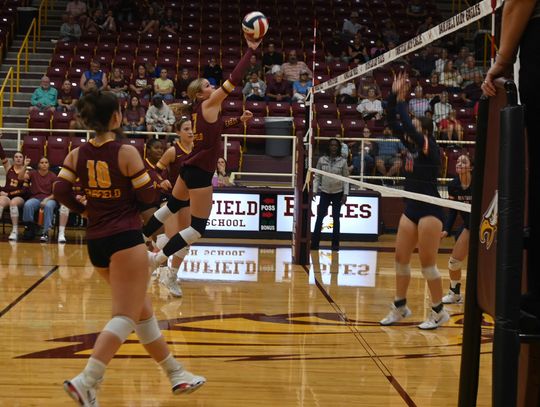 Lady Eagles Go 6-2 on the Week