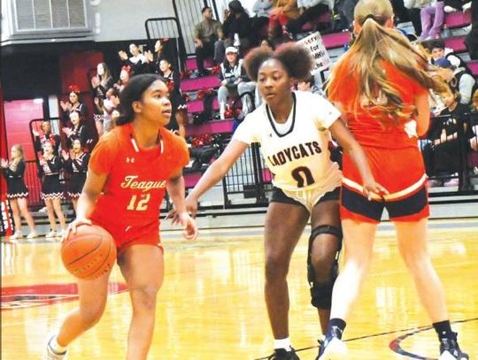 Lady Lions prevail over Elkhart 40-34