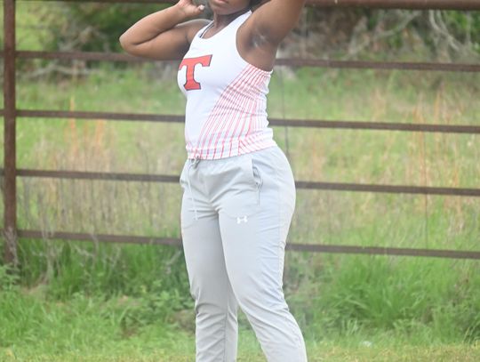 Sophomore Nevaeh Coaster competes in the shot put competition at the district track meet. Photo by Mitchell Pate/Recorder-Chronicle 