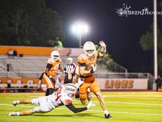 Lions Tame Red Devils 50-0