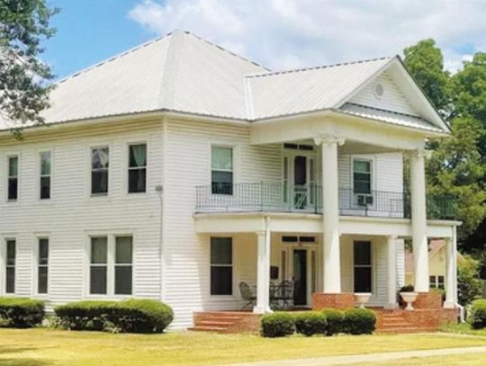 McMichael House on Tour of Homes