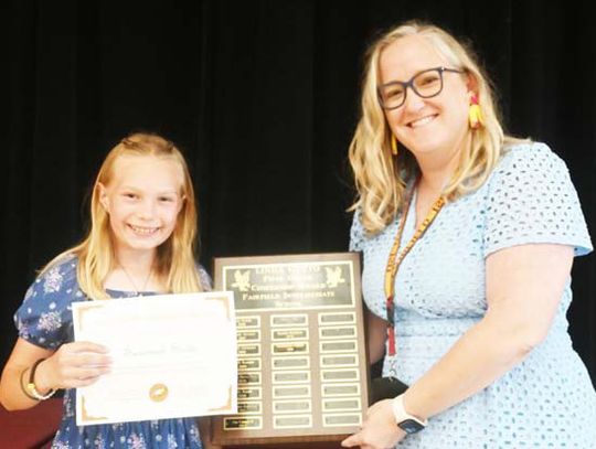 Stutts Receives Linda Hutto Citizenship Award
