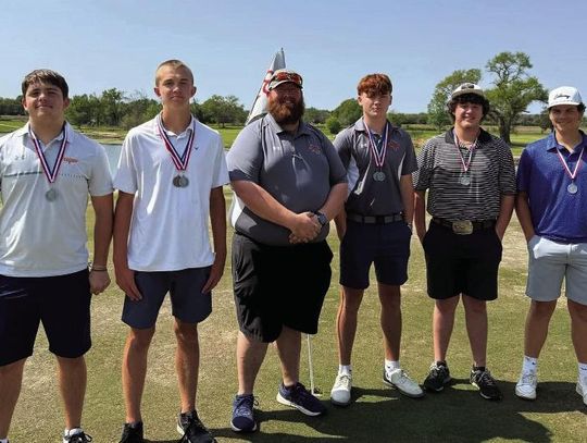 Teague boys golf team headed to Regionals