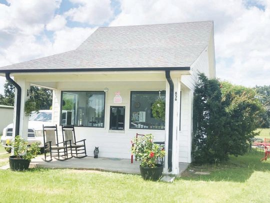 The Porch Now Open in Teague