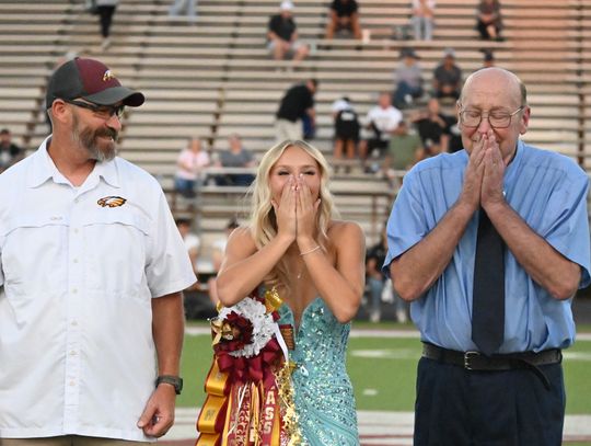 Williams Crowned FHS Homecoming Queen