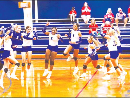 Wortham Lady Bulldogs Win