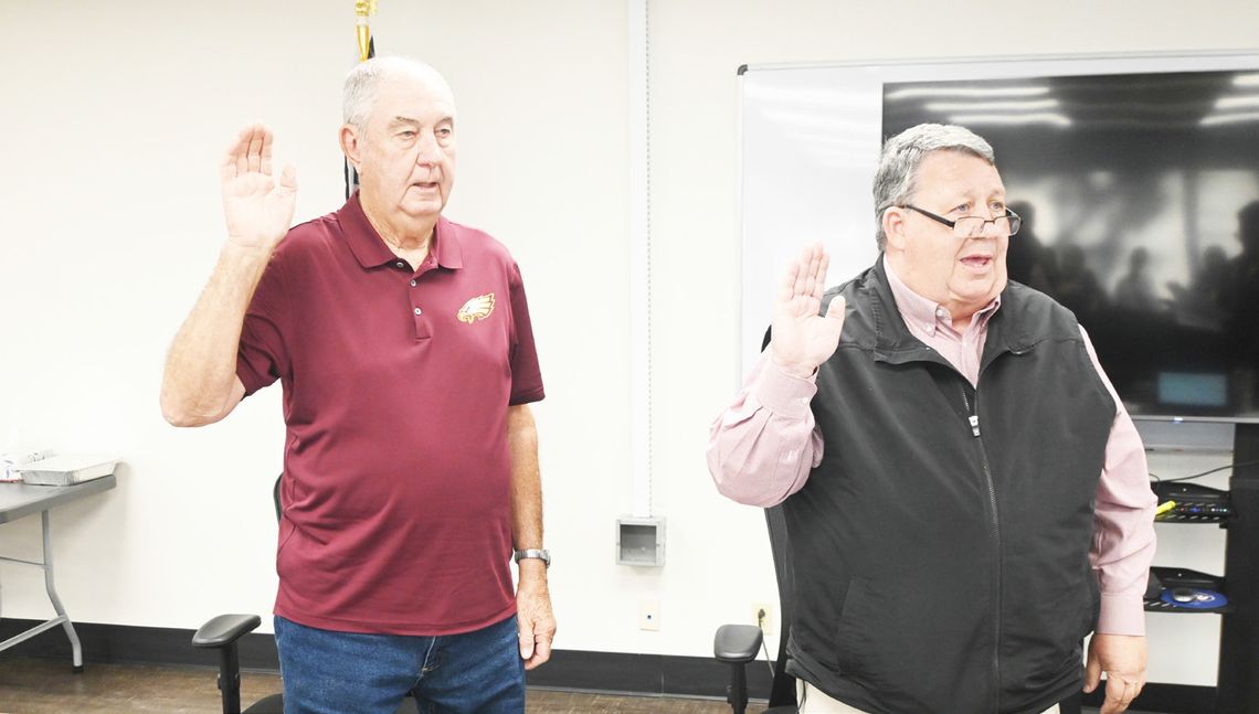 Benedict, Fryer Sworn In on FISD Board