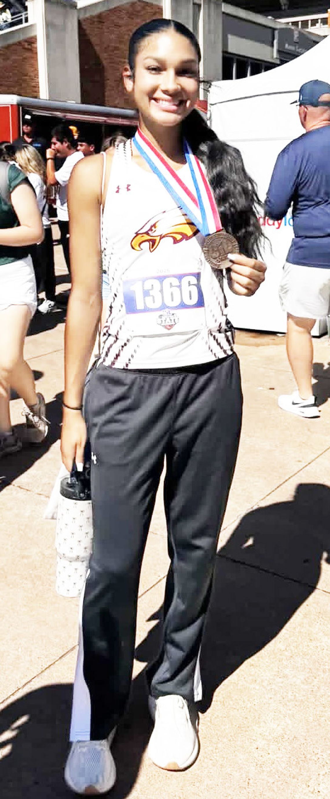 Brackens Brings Home 3rd Place in Long Jump
