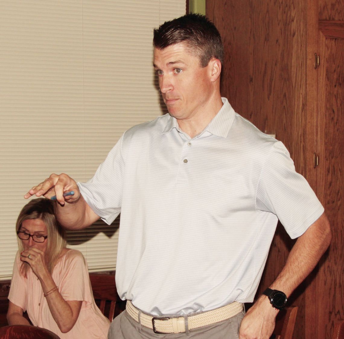 Freestone County Attorney Brian Evans discusses the proposed new wording of the county’s drug testing policy at Commissioners Court’s May 20 meeting. Photo by Roxanne Thompson/Fairfield Recorder