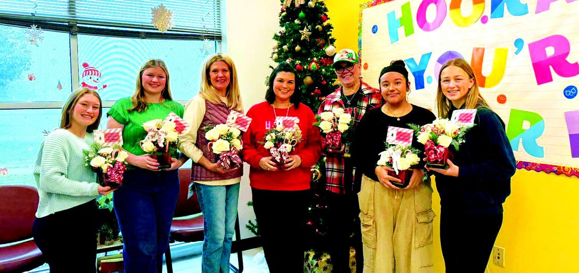Faculty Flowers Club Blooms with Student Creativity