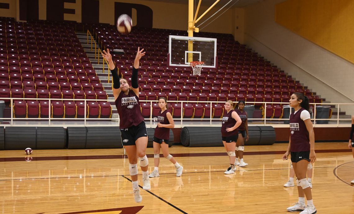 Lady Eagles Prepare for Season