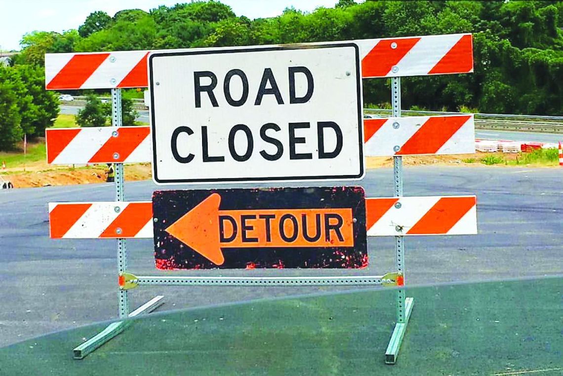 Road closure on FM 80
