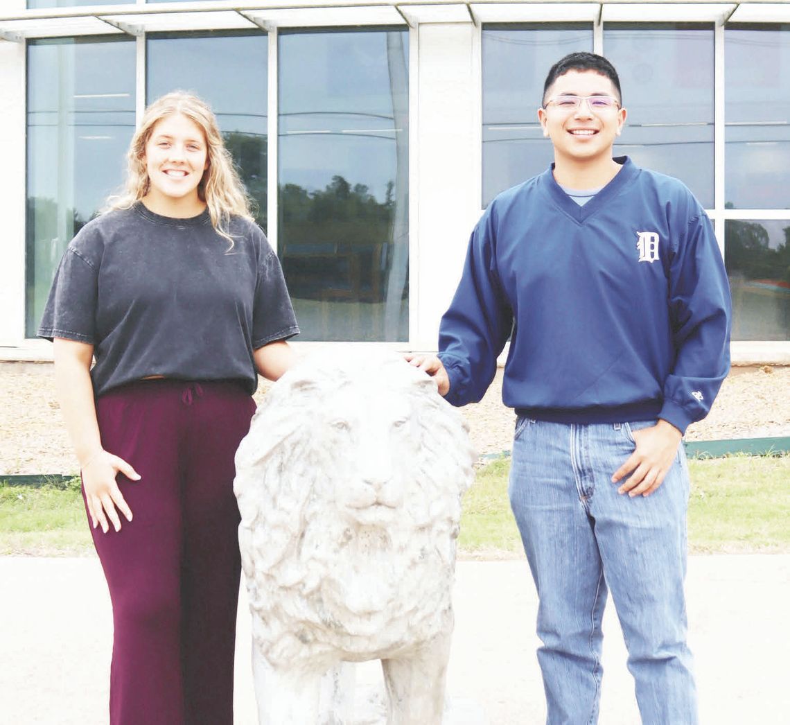 Smith, Hernandez-Morales Named THS Valedictorian, Salutatorian