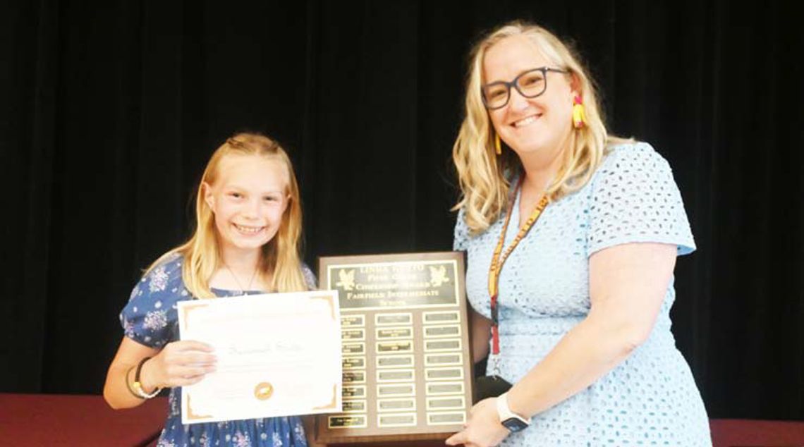 Stutts Receives Linda Hutto Citizenship Award Stutts Receives Linda Hutto Citizenship Award