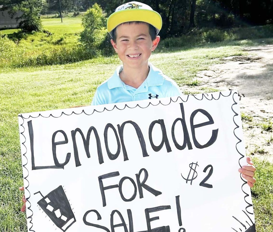 Summer Fun - Lemonade for Sale