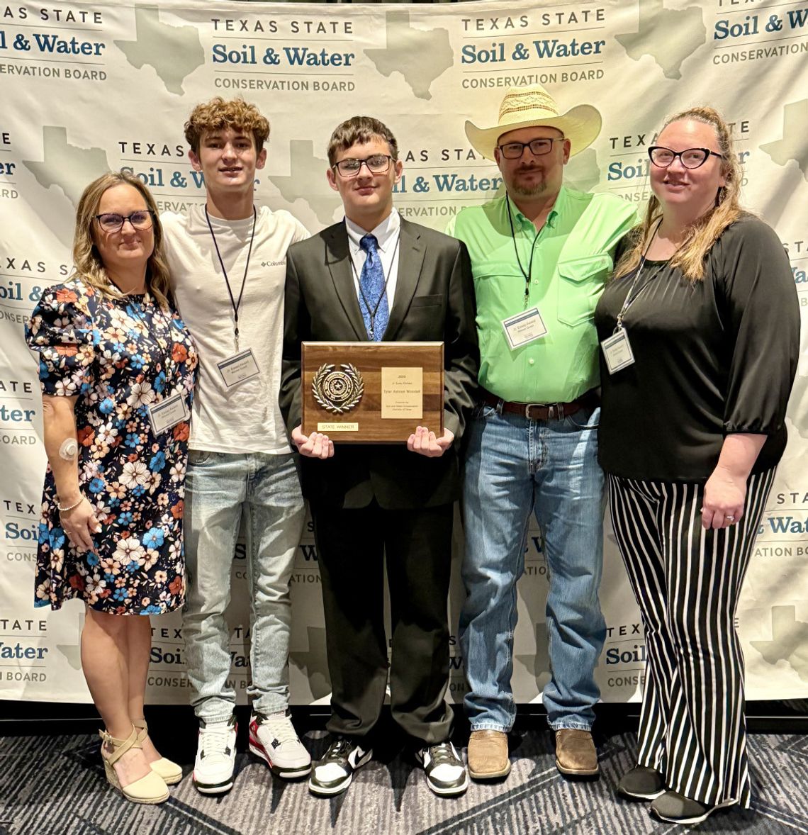 Woodall Wins Essay Contest